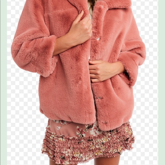 Bardot Jackets & Blazers - Pink bardot faux fur jacket size s/m
